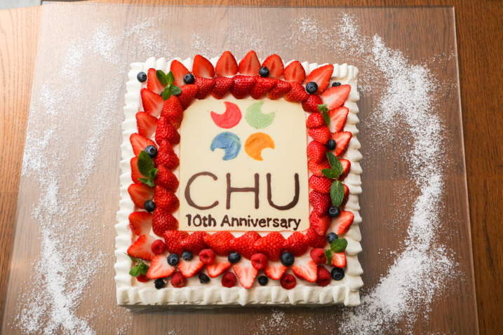 CHU創立10周年パーティー　ケーキ
